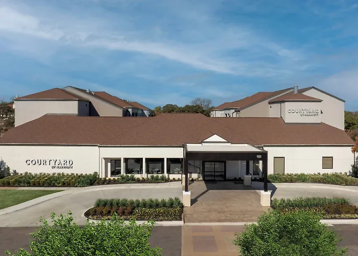 Courtyard By Marriott Waco